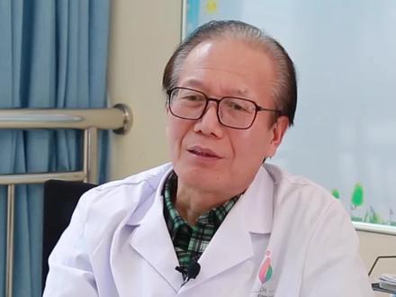 幼儿急疹:宝宝第一次发烧,你应该怎么做呢?#医学科普 #发烧 #健康科普 #涨知识
