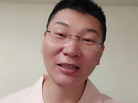 鑫多多概念闪崩 媒体5号报道,今天中午才被量化抓取。警惕号称和游资大佬很熟的人。