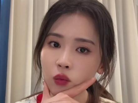 5.16直播#翟一莹 #柯淳 约上新剧第二十五时区的情书爆爆爆!翟一莹好美!👧🎉期待周京霓和沈逸的爱情👩❤️👨俊男靓女✨🧐#短剧推荐 #直播录屏