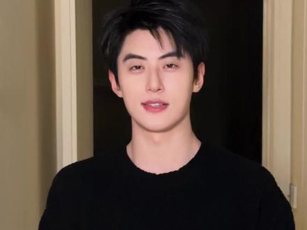 当我准备了圣诞帽和剃须泡… #圣诞拍照 #拍照教程