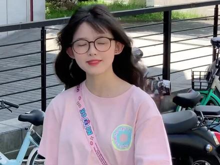 00后浅浅逆袭下吧#fyp #01 #摩羯 #甜系女孩 #随手拍