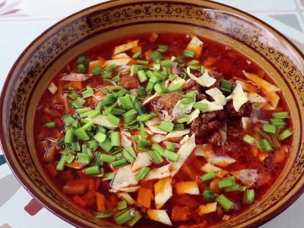 #美食趣胃计划 陕西岐山臊子面的完整版视频,详细讲解手擀面、肉臊子、素臊子、臊子汤的做法,好吃又过瘾,真香!