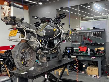 宝马摩托断轴门是怎么回事,拆开我的车看看 #机车