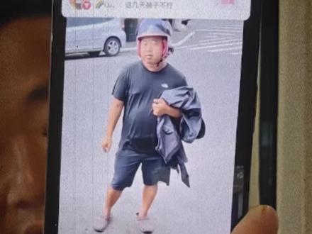 我的拖鞋也有私生饭了#蓝战非 #蓝战非探索世界