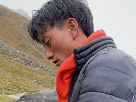 来喽 我负责搞笑 你们负责双击
看到最后 #林秋