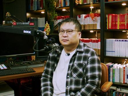 AI 应诉全攻略:业主出庭用豆包搞定诉讼全流程 你还在花钱买诉讼模板,面对开庭手足无措吗?本内容教业主借助豆包这一 AI 工具,完成从开庭准备到庭审应对的全流程应诉工作。讲解如何向豆包清晰描述案情,让其分析案件、预判法官提问、撰写答辩状和质证意见;教你利用豆包生成证据目录,梳理举证要点;还介绍让豆包扮演法官模拟开庭的练习方法,以及庭审中借助豆包应对对方专业术语、完成质证、撰写最后陈述的实操技巧。同时提醒人工审核 AI 内容,避免不利自认,让普通人也能做到庭审准备充分、逻辑清晰。