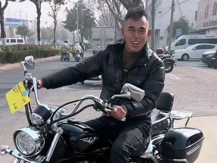 腾飞车行:豪爵GZS150,ABS