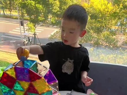 磁力片搭建-摩天轮滚球!#磁力片 #益智玩具