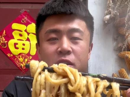 家人们滕州大肉手擀面教程来了,筋道又爽口太香了……