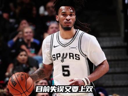 哈珀受伤会成为转折点吗 哈珀受伤返回更衣室,是不是这轮系列赛的转折点#迪伦哈珀受伤 #马刺VS雷霆 #迪伦哈珀 #文班亚马 #马刺