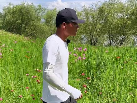 我玩了一辈子的鹰,没想到今天却被鹰啄瞎了眼睛👀#原来钓鱼才是抖音运动顶流 #浮钓鲢鳙 #天元钓技大武台 #钓鱼是抖音第一休闲运动