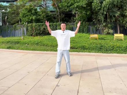 【深圳湾永不褪色的顶豪名片】法拉利会老,但血统永远高贵!本期@刘生有一套 带您沉浸式品鉴2006年封神的百仕达·红树西岸——当年开盘即破纪录的“深圳楼王”,如今凭什么仍是富豪心中的白月光?