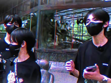 “是北京动物园那一次,你想知道为什么吗?”
#奇文 #左奇函 #杨博文