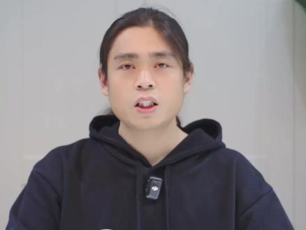 神舟归来:9 天 vs 286 天!中美太空滞留事件深度拆解 神舟二十号载人飞船经官方确认,因为空间微小碎片撞击(舷窗出现裂纹)而采取了预防性推迟,最终由神舟二十一号接回。这体现了中国航天“双船轮换”的最高安全冗余。
另一边,美国宇航员乘坐的波音**“星际客机”,因推进器和氦气泄漏等内部技术故障,导致原定8天任务被迫延长至286天!
节目将对比两起事件背后的安全哲学差异:是外部环境的致命威胁(太空“隐形炮弹”),还是内部商业技术的可靠性挑战?我们还将详细解析长期太空滞留对宇航员身体(骨密度、肌肉萎缩)的严峻挑战,并呼吁全球关注日益严峻的太空垃圾问题及凯斯勒效应的风险。
深入了解航天安全,致敬每一位英雄的回家之路!
#神舟二十一号 #太空垃圾 #航天科普 #中美航天 #天宫空间站 @抖音小助手