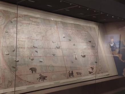 我国古代并不像我们相信的落后,我国第一版世界地图,坤舆万国全图,距今四百多年…… #文物 #博物馆 #博物馆奇遇记