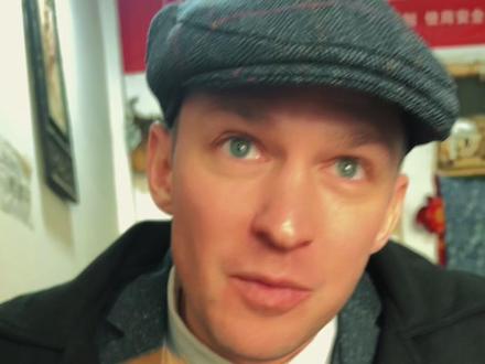 冬天在陕不列颠东郊,闹一口美美蒸肉夹馍 #青年创作者成长计划 #西安美食 #蒸肉 #外国人在中国 #浴血黑帮