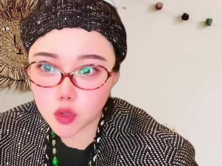 对于南方的小伙伴来说,他们对于冬至都非常的重视,有一个通俗的说法是冬至大年#好运小刘#女性 #机会 #赚钱 #我要上热门🔥