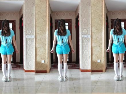 大家要得背面完整版来了《豆豆摇》动感活力,趣味燃脂 #一起来舞蹈 #喜欢跳舞的一起来 #简单好学的舞 #翻跳 #舞动青春活力