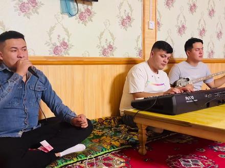 #anarhan #热门音乐🔥 #抖音热歌推荐🔥 #抖音热歌
键盘:MuRaDil 热瓦甫:ABayDuLla
歌手: AliM