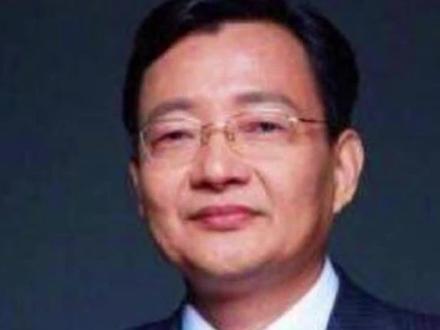 李大霄到龄退休备注改为“前券商首席经济学家”