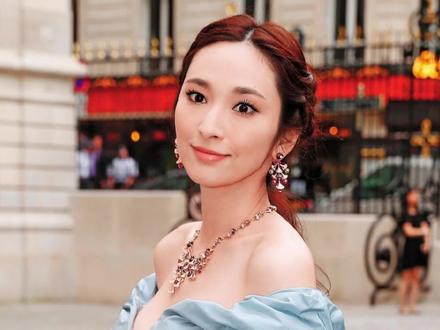 吴佩慈怀第5胎,男友被定性恶势力团伙首脑,粉丝:不娶是保护她