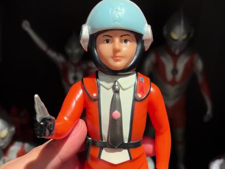 Sofubi公牛社《科学特搜队》 早田
#奥特曼 #奥特曼玩具 #sofubi #玩具 #手办