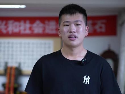 高考690分考生谈逆袭 烟台一中孙颢源:一所好的学校会让你不断成长,高考考场上从来不缺少逆袭者。#烟台高考 #烟台一中