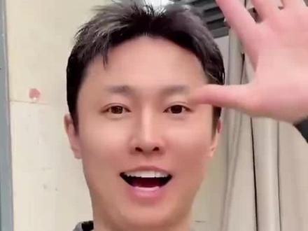 #抖音二创激励计划 #周小闹#紫薯精 都来跟着闹哥学学吧🤪🤪