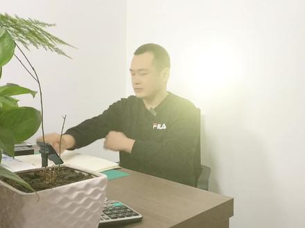 进入Win10安全模式的两种方法 第二种方法比较繁琐但最实用 #电脑好像有情绪了 #笔记本电脑