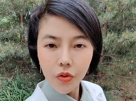 U币,它天生就是ZP的工具! U币,它天生就是ZP的工具!
U币也叫泰达币(英文是USTD),是泰达公司发行的虚拟货币。U币的特点①:它跟比特币一样,不实名、不可追踪,是加密货币。特点②:可以在全球任何一个地方,用人民币、美元自由切换买入、卖出。
正是这2个特点,U币它天生就是ZP的工具!天生的洗钱的工具!
ZP者可以让老百姓王五出面,将1000万ZP款换成U币,然后将U币交给自己。由于虚拟币不可追踪,J方无法查到一笔巨款给了ZP者。
如果有人要您开设U币账户,这很有可能是ZP者利用你的银行卡接收ZP资金,购买成U币,然后转移给ZP者。您会涉嫌刑事犯罪。
刘律师提示您:请远离U币。
#抖来学法 #北京诈骗罪律师 #生产销售有毒有害食品罪律师 #生产销售假药罪律师 #北京刑事律师刘冰