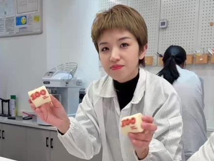 大家催的💯分馒头|期末给孩子们安排上了
松软好吃,仪式感满满💯
#当妈食光 #私房早餐 #一周早餐不重样