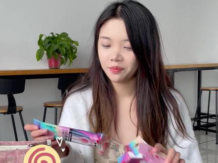 小姐姐在线教你吃棒棒糖~#音乐棒棒糖 #送女生礼物 #首先你要快乐