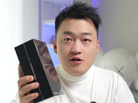 小米15pro不到6000的价格是真的香,在让我选一个,我还选iphone#小米手机 #小米15pro #iphone