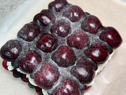 只有零次和无数次的车厘子冷萃酸奶爆爆珠大奶砖#神仙吃法 #车厘子的神仙吃法 #甜品脑袋