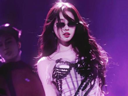 虞书欣和进行曲我都吻上了 #虞书欣进行曲 #虞书欣 #向全世界安利 #追星 #考古