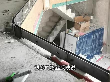 热弯玻璃与弯钢玻璃你知道区别在哪里嘛?#楼梯设计 #装修 #玻璃楼梯 #楚博士玻璃楼梯 @DOU+小助手 @抖音小助手