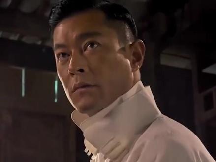 铁血牛肉面,趁热吃…#我不吃牛肉 #反转 #鬼畜