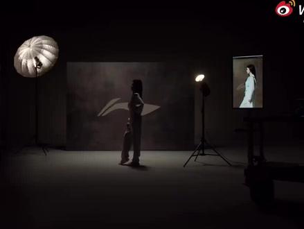 恭喜 国民女演员&顶流扛剧扛招商花🌸白鹿@白鹿my 流量与泛人气兼具,热度和国民度齐飞🔥单扛开年唯一爆剧,独揽所有红利高光✨️商业价值和时尚表现力满分💯解锁国民大品牌【李宁首位女星全线代言人】新身份🎉