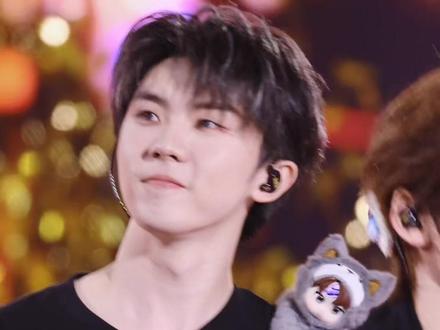 12-26 新音 马嘉祺《街舞少年》+《卡拉永远OK》直拍#马嘉祺 @时代少年团-马嘉祺 #演唱会