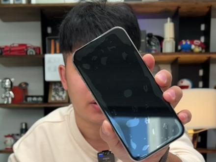 是谁看完视频还贴不好这张钢化膜 完整教程给你们啦