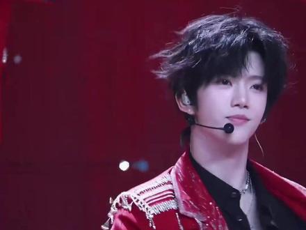 唱歌跳舞和脸蛋都是夯中夯!#张函瑞进行曲 #张函瑞 #tf四代 #时代峰峻 #养成系