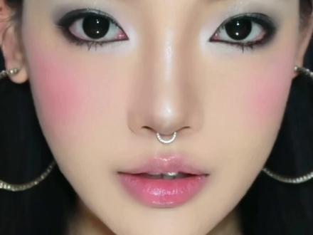 千禧古早辣妹烟熏妆|妆教来啦 #y2k#千禧妆容#古早妆容 #烟熏妆 #烟熏妆教程