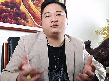 有多少💰才能有一张黑卡?#创业 #涨知识