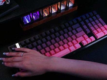 纽曼出品必是精品,颜值在线、性能强劲 #纽曼K98 #纽曼 #纽曼键盘 #键盘 #客制化键盘