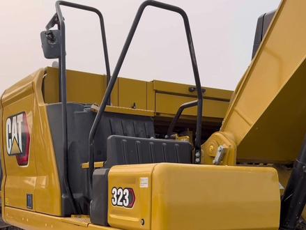 国三#卡特323 和国四排放的卡特323有什么区别?#鼎信挖掘机