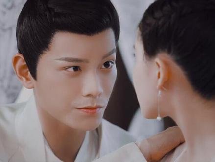 #传闻中的陈芊芊 韩烁的独家秘笈,会单边挑眉的男生也太撩了吧~#丁禹兮韩烁挑眉杀