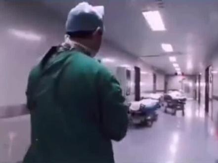 #这个视频很感人 催人泪下的母爱