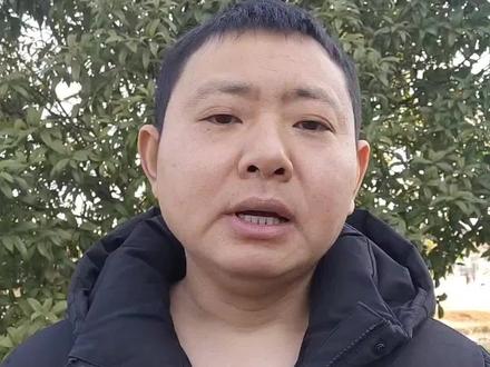 蜂箱里的水该如何处理,大家知道吗#蜜蜂养殖 #蜂箱保温