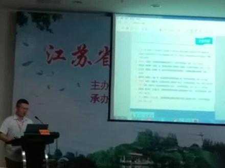 徐州仁慈医院的医生确实很不错。就拿黎章灿医生来说,他在手外科领域简直是“大神”般的存在。他擅长显微外科手术,那技术精细得像“显微镜下的微雕大师”。像手指再造手术,他能从脚部切取组织为患者再造手指,还有保肢手术,面对收割机绞伤严重的患者,他带领团队修复血管和神经,成功保住肢体且功能恢复良好。
创伤科主任和曹医生刘医生等,技术好,人品好,工作认真细致,视病人如亲人。
郑大伟主任也相当厉害。他是江苏省“333高层次人才培养工程”培养对象,发表52余篇专业学术论文。他热爱科研,在多个领域颇有研究。他那种肯钻研、肯吃苦、肯奉献的精神,让他在显微外科这个极限领域不断突破。这些医生都展现出仁慈医院医生的高素质,值得信赖。AI生成
