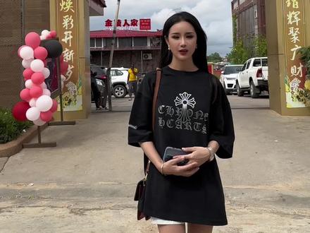 中国的快递货物怎么寄到海外非洲,你知道吗?最快三天就能到达,中国速度超乎你的想,#抖音618好物节 #美七777#海外生活 #科特迪瓦 #日常vlog